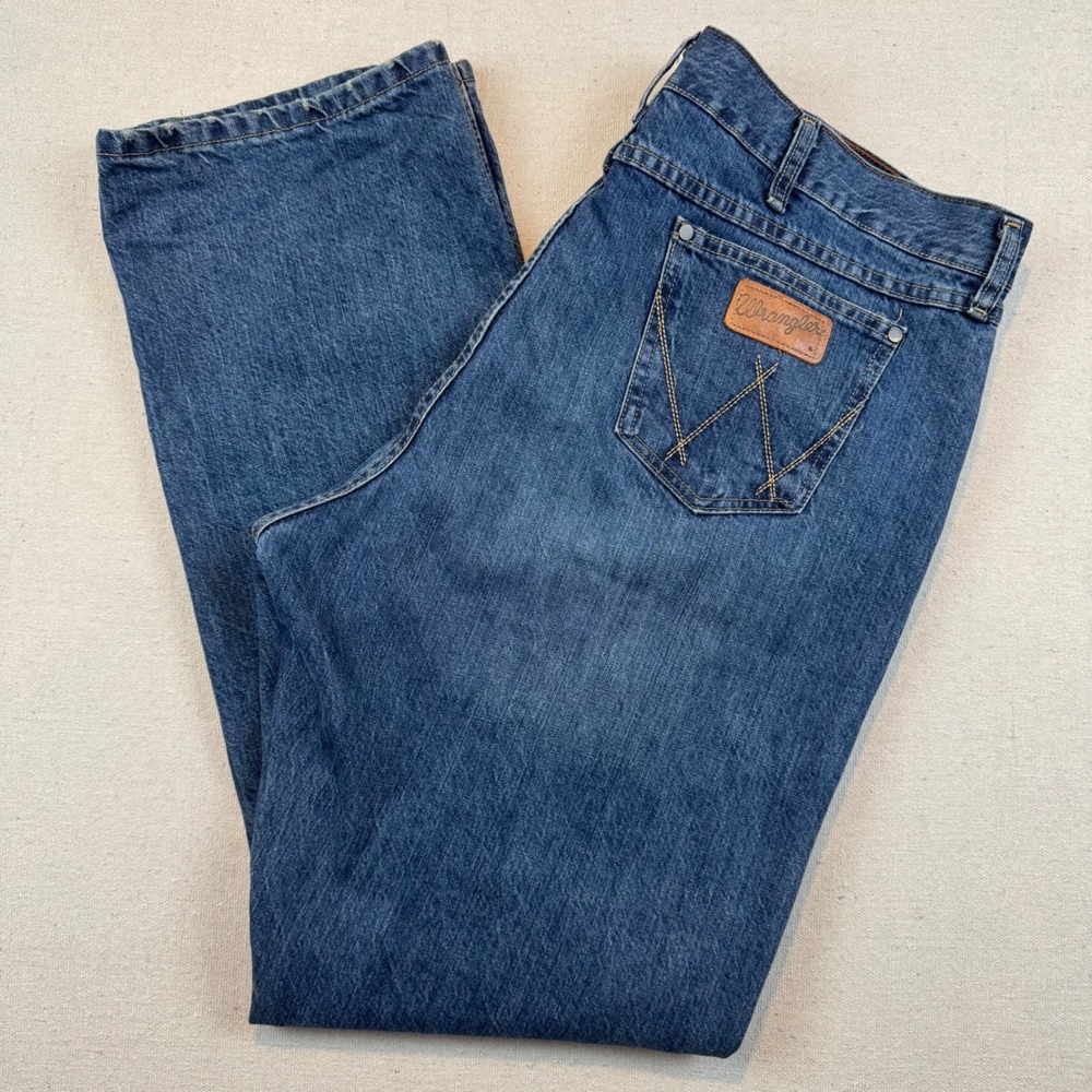 Wrangler 40x34 Jeans Mens Blue Straight Leg 10WRT20TB Cotton Frayed Hems